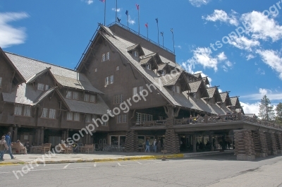 Hotel
Yellowstone Park