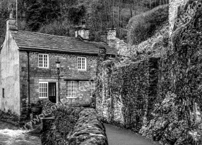 Castleton
Derbyshire Peak District